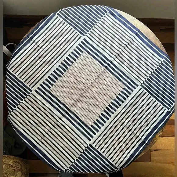 VINTAGE: Jim Renoir | classic ladies square scarf - Picture 9 of 10